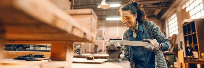 Craftsmanship Meets Automation: Balancing Art and Industry in Furniture Manufacturing