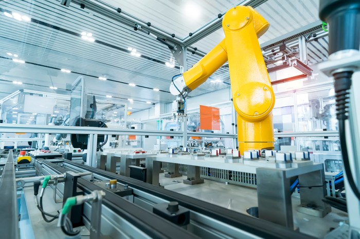 The Rise of Smart Furniture: How Technology is Transforming Modern Manufacturing Practices